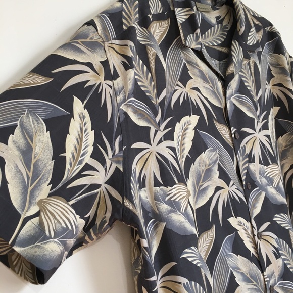 Axist Y2K Boho silk Hawaiian Tropical leaf print short sleeve button up shirt - Picture 5 of 15
